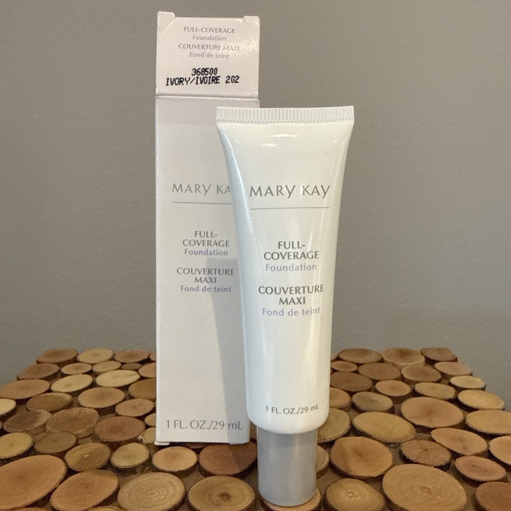 Mary Kay Full Coverage Foundation‎ IVORY 202 - Gray Cap # 368500 Normal To Dry